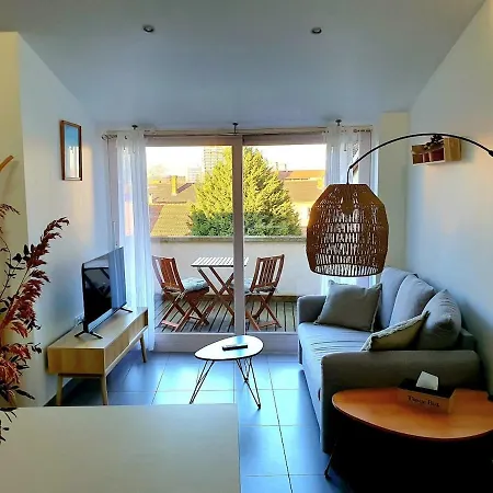 L'or Du Temps, Cosy Apartment